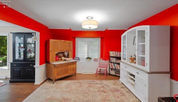 7 Parkwood Drive, Bowling Green, 43402, 4 Bedroom Bedrooms, ,2 BathroomBathrooms,Residential,For Sale,Parkwood,20263466 7 Parkwood Drive, Bowling Green, 43402, 4 Bedroom Bedrooms, ,2 BathroomBathrooms,Residential,For Sale,Parkwood,20263466