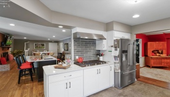 7 Parkwood Drive, Bowling Green, 43402, 4 Bedroom Bedrooms, ,2 BathroomBathrooms,Residential,For Sale,Parkwood,20263466 7 Parkwood Drive, Bowling Green, 43402, 4 Bedroom Bedrooms, ,2 BathroomBathrooms,Residential,For Sale,Parkwood,20263466