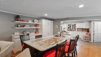 7 Parkwood Drive, Bowling Green, 43402, 4 Bedroom Bedrooms, ,2 BathroomBathrooms,Residential,For Sale,Parkwood,20263466 7 Parkwood Drive, Bowling Green, 43402, 4 Bedroom Bedrooms, ,2 BathroomBathrooms,Residential,For Sale,Parkwood,20263466