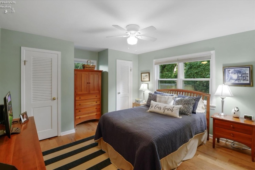 7 Parkwood Drive, Bowling Green, 43402, 4 Bedroom Bedrooms, ,2 BathroomBathrooms,Residential,For Sale,Parkwood,20263466