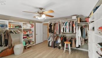 7 Parkwood Drive, Bowling Green, 43402, 4 Bedroom Bedrooms, ,2 BathroomBathrooms,Residential,For Sale,Parkwood,20263466 7 Parkwood Drive, Bowling Green, 43402, 4 Bedroom Bedrooms, ,2 BathroomBathrooms,Residential,For Sale,Parkwood,20263466