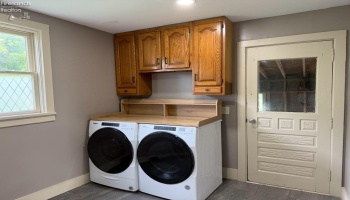 32 Townsend Street, Greenwich, 44837, 3 Bedroom Bedrooms, ,2 BathroomBathrooms,Residential,For Sale,Townsend,20263528