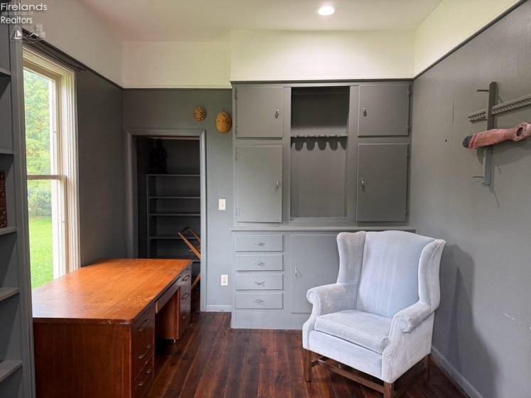 32 Townsend Street, Greenwich, 44837, 3 Bedroom Bedrooms, ,2 BathroomBathrooms,Residential,For Sale,Townsend,20263528