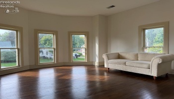 32 Townsend Street, Greenwich, 44837, 3 Bedroom Bedrooms, ,2 BathroomBathrooms,Residential,For Sale,Townsend,20263528