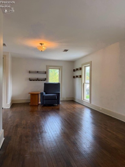 32 Townsend Street, Greenwich, 44837, 3 Bedroom Bedrooms, ,2 BathroomBathrooms,Residential,For Sale,Townsend,20263528