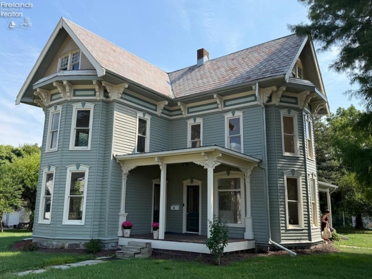 32 Townsend Street, Greenwich, 44837, 3 Bedroom Bedrooms, ,2 BathroomBathrooms,Residential,For Sale,Townsend,20263528