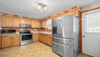 2823 Pease Lane, Sandusky, 44870, 3 Bedroom Bedrooms, ,2 BathroomBathrooms,Residential,For Sale,Pease,20263501