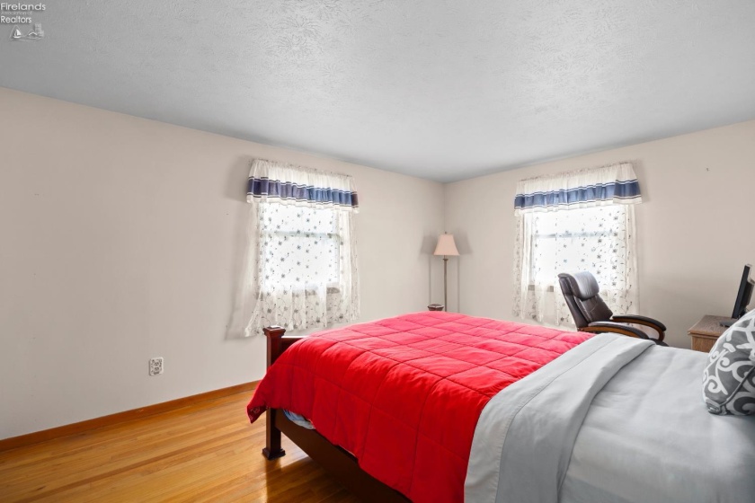 2823 Pease Lane, Sandusky, 44870, 3 Bedroom Bedrooms, ,2 BathroomBathrooms,Residential,For Sale,Pease,20263501