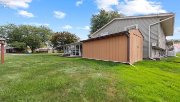 2823 Pease Lane, Sandusky, 44870, 3 Bedroom Bedrooms, ,2 BathroomBathrooms,Residential,For Sale,Pease,20263501
