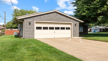 2823 Pease Lane, Sandusky, 44870, 3 Bedroom Bedrooms, ,2 BathroomBathrooms,Residential,For Sale,Pease,20263501
