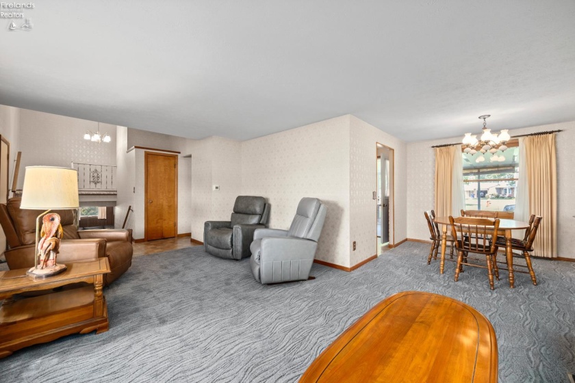 2823 Pease Lane, Sandusky, 44870, 3 Bedroom Bedrooms, ,2 BathroomBathrooms,Residential,For Sale,Pease,20263501