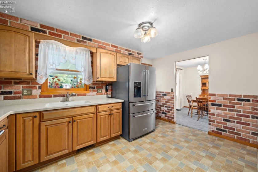 2823 Pease Lane, Sandusky, 44870, 3 Bedroom Bedrooms, ,2 BathroomBathrooms,Residential,For Sale,Pease,20263501