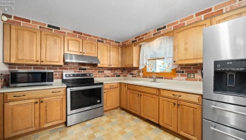 2823 Pease Lane, Sandusky, 44870, 3 Bedroom Bedrooms, ,2 BathroomBathrooms,Residential,For Sale,Pease,20263501