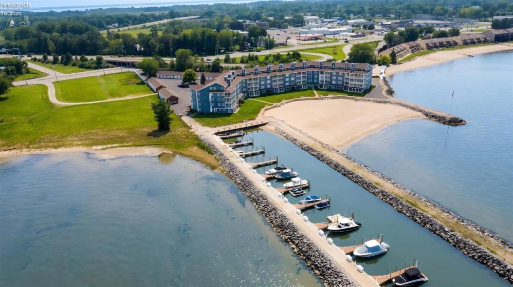 1923 Harbor Road, Port Clinton, 43452, ,Land,For Sale,Harbor,20263548