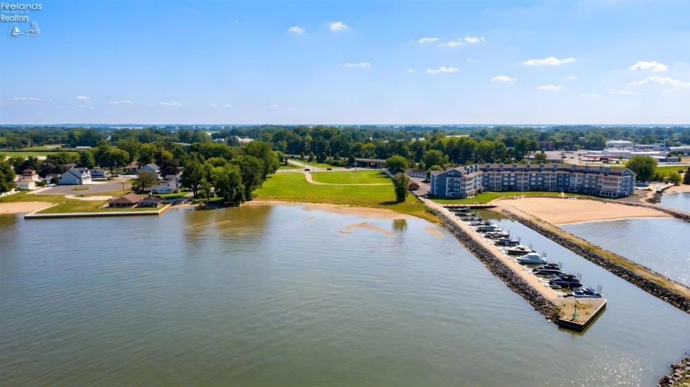 1923 Harbor Road, Port Clinton, 43452, ,Land,For Sale,Harbor,20263548
