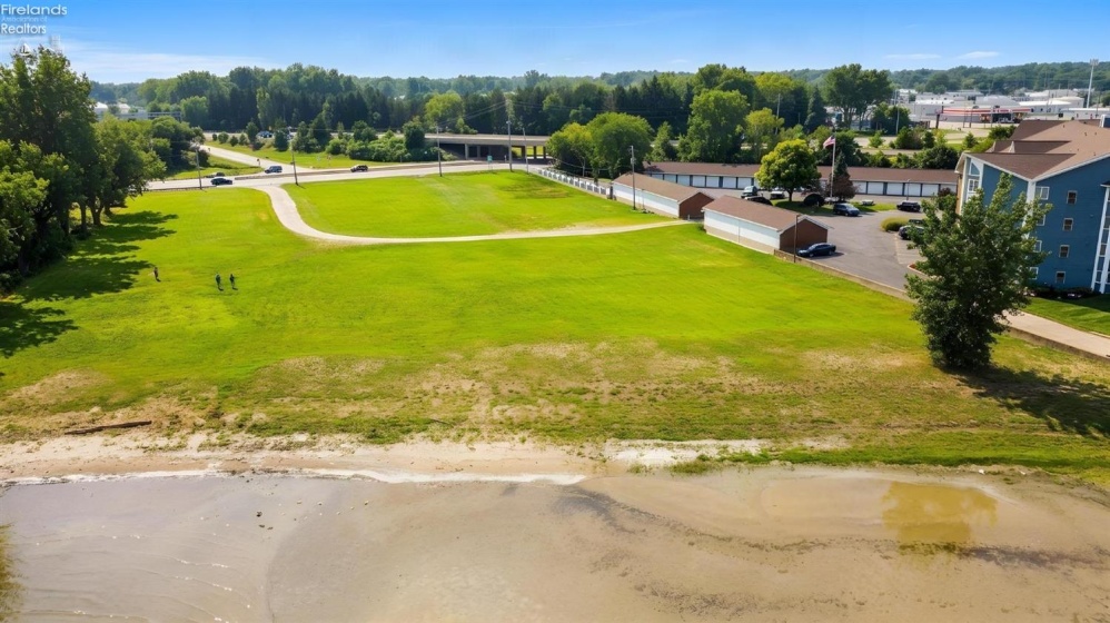 1923 Harbor Road, Port Clinton, 43452, ,Land,For Sale,Harbor,20263548