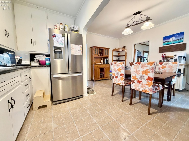 410 Wood Street, Fremont, 43420, 4 Bedroom Bedrooms, ,1 BathroomBathrooms,Residential,For Sale,Wood,20263514