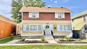 410 Wood Street, Fremont, 43420, 4 Bedroom Bedrooms, ,1 BathroomBathrooms,Residential,For Sale,Wood,20263514