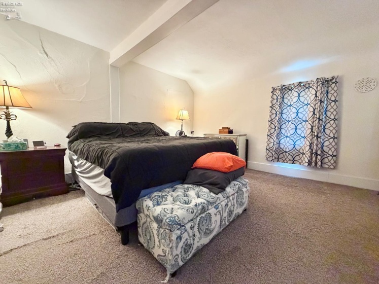 410 Wood Street, Fremont, 43420, 4 Bedroom Bedrooms, ,1 BathroomBathrooms,Residential,For Sale,Wood,20263514