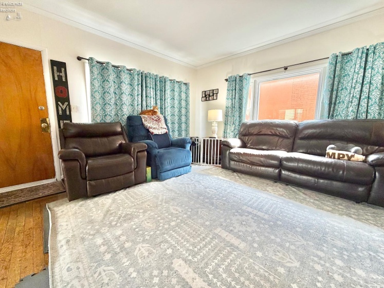 410 Wood Street, Fremont, 43420, 4 Bedroom Bedrooms, ,1 BathroomBathrooms,Residential,For Sale,Wood,20263514