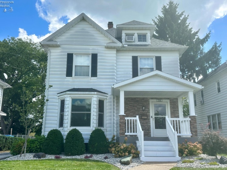 126 Euclid Avenue, Bellevue, 44811, 3 Bedroom Bedrooms, ,1 BathroomBathrooms,Residential,For Sale,Euclid,20263415