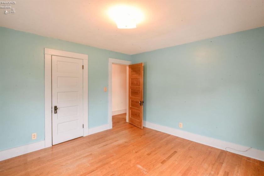 126 Euclid Avenue, Bellevue, 44811, 3 Bedroom Bedrooms, ,1 BathroomBathrooms,Residential,For Sale,Euclid,20263415