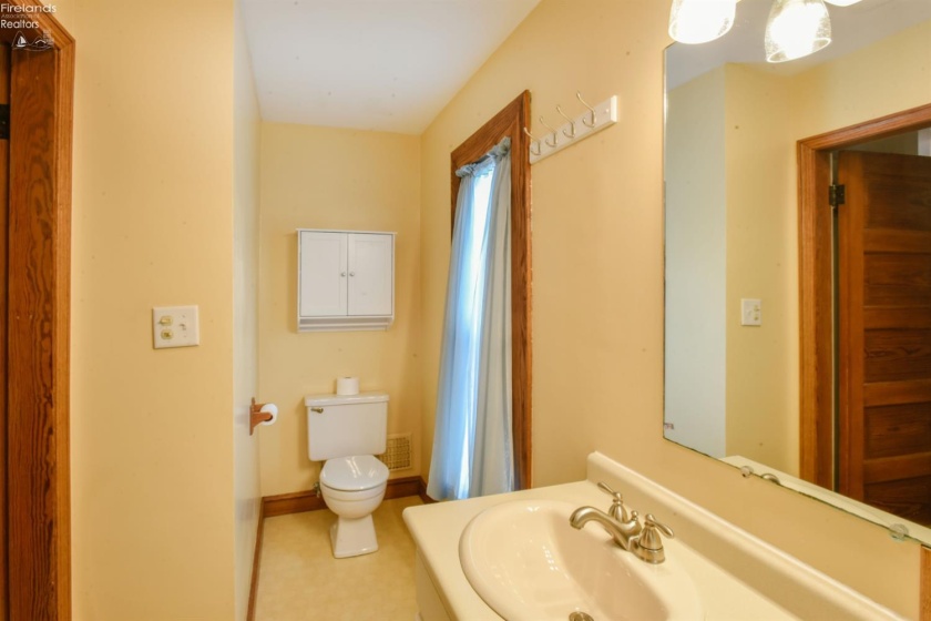 126 Euclid Avenue, Bellevue, 44811, 3 Bedroom Bedrooms, ,1 BathroomBathrooms,Residential,For Sale,Euclid,20263415