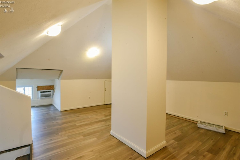 126 Euclid Avenue, Bellevue, 44811, 3 Bedroom Bedrooms, ,1 BathroomBathrooms,Residential,For Sale,Euclid,20263415