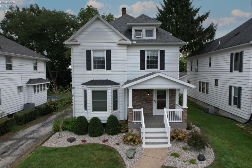 126 Euclid Avenue, Bellevue, 44811, 3 Bedroom Bedrooms, ,1 BathroomBathrooms,Residential,For Sale,Euclid,20263415
