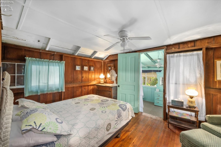 545 Central Avenue, Lakeside, 43440, 2 Bedroom Bedrooms, ,1 BathroomBathrooms,Residential,For Sale,Central,20263550
