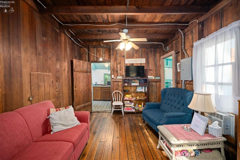 545 Central Avenue, Lakeside, 43440, 2 Bedroom Bedrooms, ,1 BathroomBathrooms,Residential,For Sale,Central,20263550