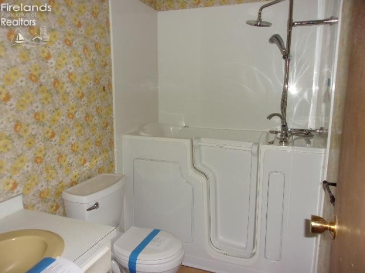 752 Township Road 122, Tiffin, 44883, 3 Bedroom Bedrooms, ,2 BathroomBathrooms,Residential,For Sale,Township Road 122,20263544
