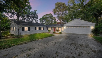309 Cherry Avenue, Lakeside, 43440, 2 Bedroom Bedrooms, ,2 BathroomBathrooms,Residential,For Sale,Cherry,20263551