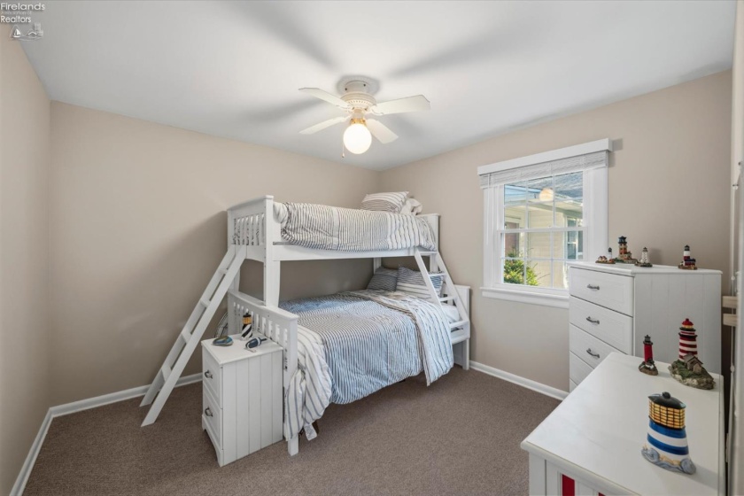 309 Cherry Avenue, Lakeside, 43440, 2 Bedroom Bedrooms, ,2 BathroomBathrooms,Residential,For Sale,Cherry,20263551