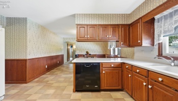 1424 State Route 18, Tiffin, 44883, 3 Bedroom Bedrooms, ,3 BathroomBathrooms,Residential,For Sale,State Route 18,20263506