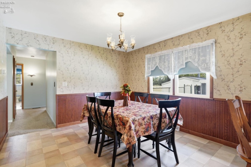 1424 State Route 18, Tiffin, 44883, 3 Bedroom Bedrooms, ,3 BathroomBathrooms,Residential,For Sale,State Route 18,20263506