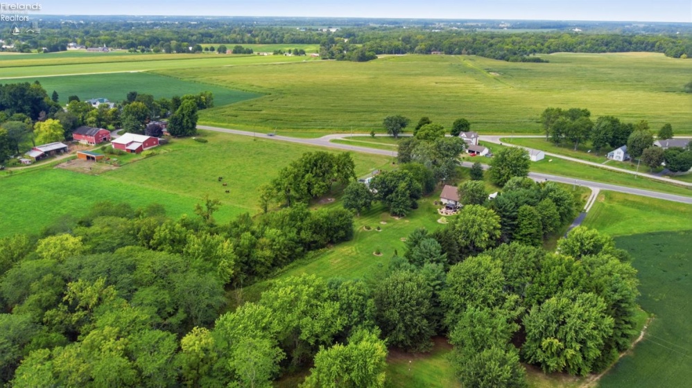 1424 State Route 18, Tiffin, 44883, 3 Bedroom Bedrooms, ,3 BathroomBathrooms,Residential,For Sale,State Route 18,20263506