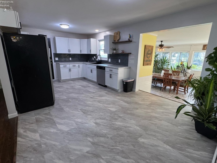 5685 Young Road, Bellevue, 44811, 3 Bedroom Bedrooms, ,2 BathroomBathrooms,Residential,For Sale,Young,20263473