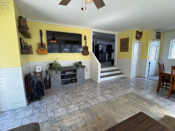 5685 Young Road, Bellevue, 44811, 3 Bedroom Bedrooms, ,2 BathroomBathrooms,Residential,For Sale,Young,20263473