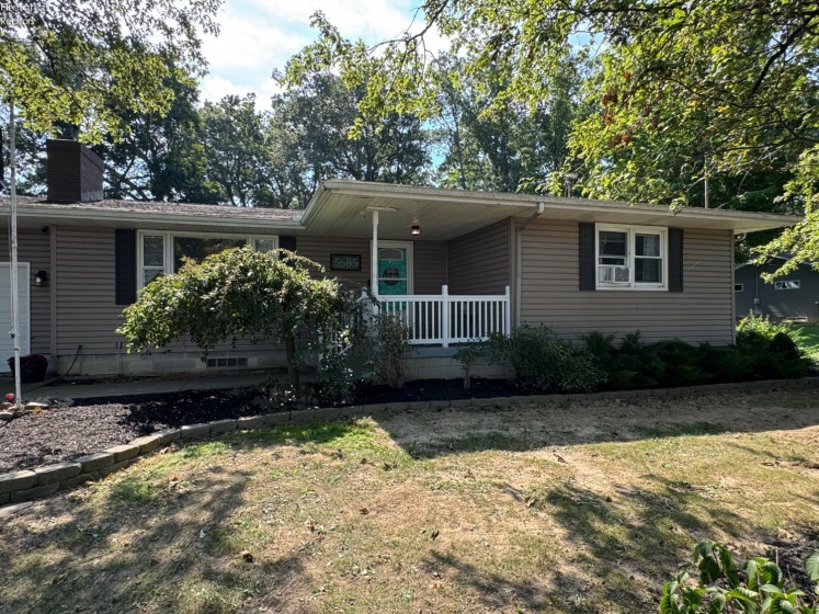 5685 Young Road, Bellevue, 44811, 3 Bedroom Bedrooms, ,2 BathroomBathrooms,Residential,For Sale,Young,20263473