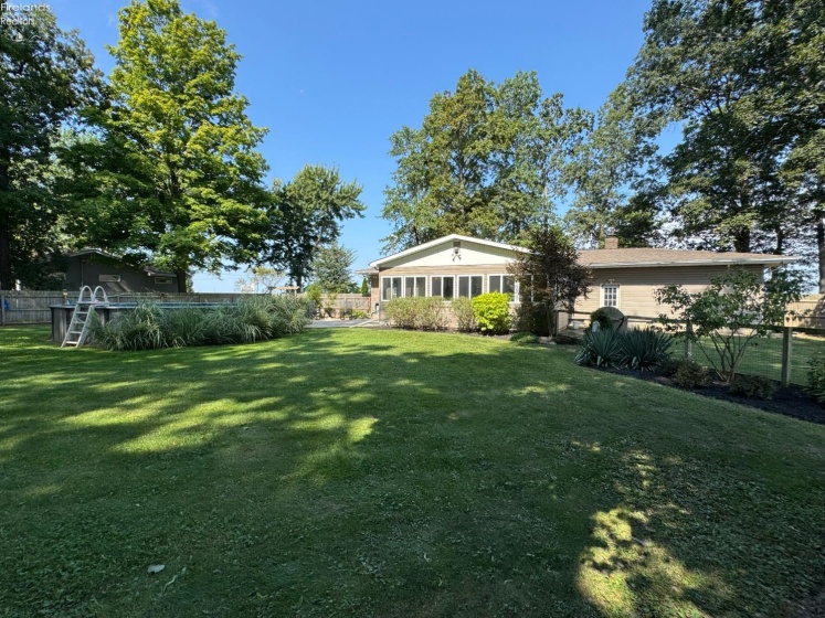 5685 Young Road, Bellevue, 44811, 3 Bedroom Bedrooms, ,2 BathroomBathrooms,Residential,For Sale,Young,20263473