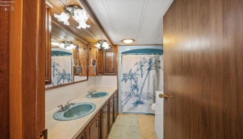 83 Rathbun Drive, Marblehead, 43440, 2 Bedroom Bedrooms, ,1 BathroomBathrooms,Residential,For Sale,Rathbun,20263489