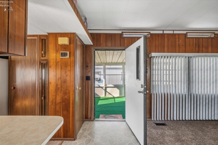 83 Rathbun Drive, Marblehead, 43440, 2 Bedroom Bedrooms, ,1 BathroomBathrooms,Residential,For Sale,Rathbun,20263489