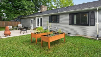 632 Beech, Oberlin, 44074, 3 Bedroom Bedrooms, ,2 BathroomBathrooms,Residential,For Sale,Beech,20263555