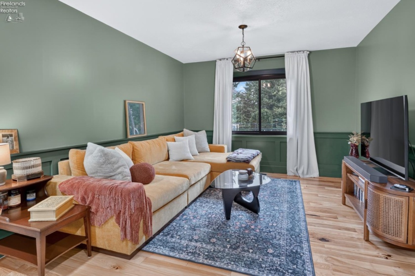 632 Beech, Oberlin, 44074, 3 Bedroom Bedrooms, ,2 BathroomBathrooms,Residential,For Sale,Beech,20263555