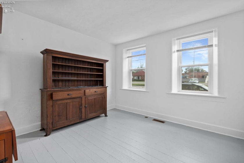 313 Market Street, Sandusky, 44870, ,2 BathroomBathrooms,Residential,For Sale,Market,20263479