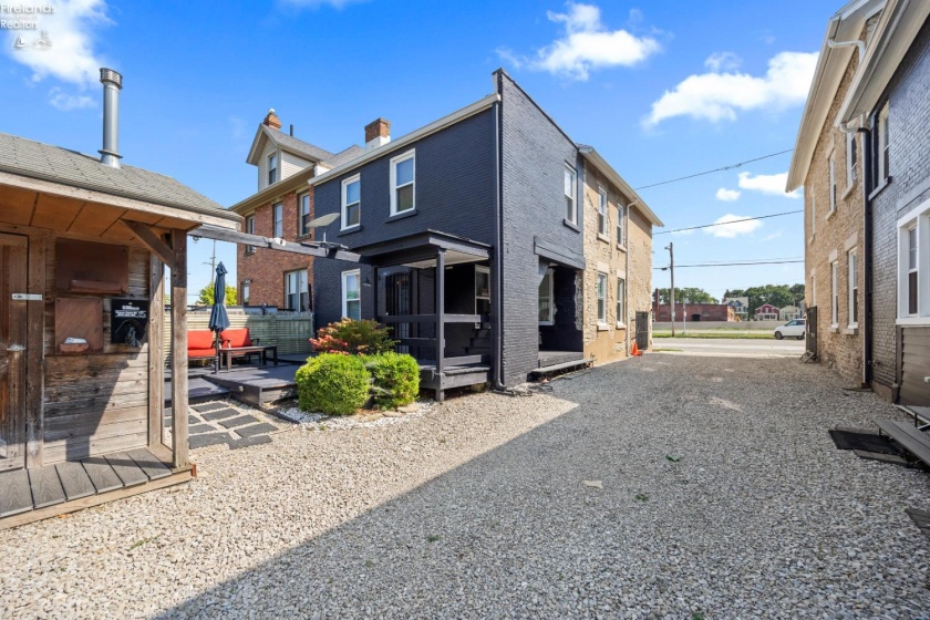 315 Market Street, Sandusky, 44870, ,2 BathroomBathrooms,Residential,For Sale,Market,20263559
