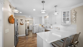 106 Lakeshore Drive, Marblehead, 43440, 2 Bedroom Bedrooms, ,2 BathroomBathrooms,Residential,For Sale,Lakeshore,20263558