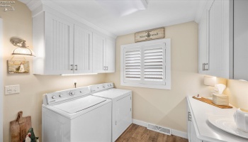 106 Lakeshore Drive, Marblehead, 43440, 2 Bedroom Bedrooms, ,2 BathroomBathrooms,Residential,For Sale,Lakeshore,20263558