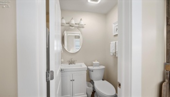 106 Lakeshore Drive, Marblehead, 43440, 2 Bedroom Bedrooms, ,2 BathroomBathrooms,Residential,For Sale,Lakeshore,20263558